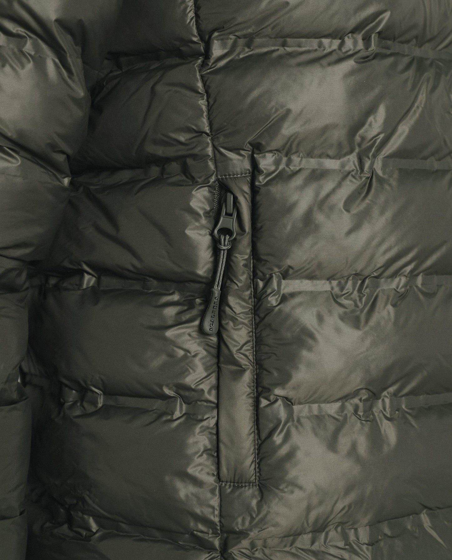 CHAQUETA ECO ACOLCHADA CAPUCHA