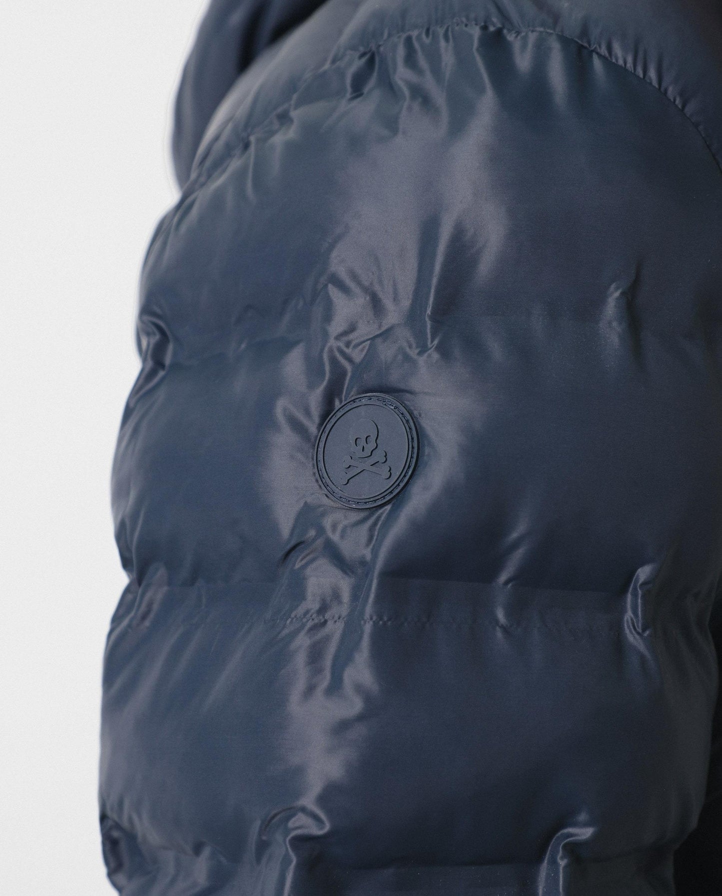 CHAQUETA ECO ACOLCHADA CAPUCHA