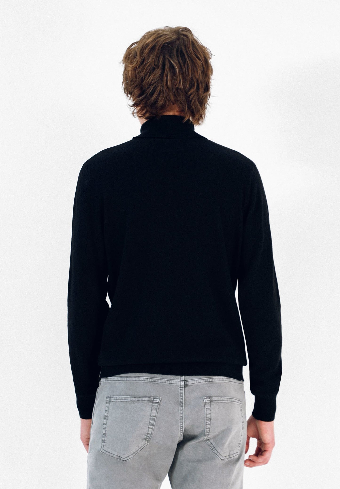 JERSEY CUELLO VUELTO