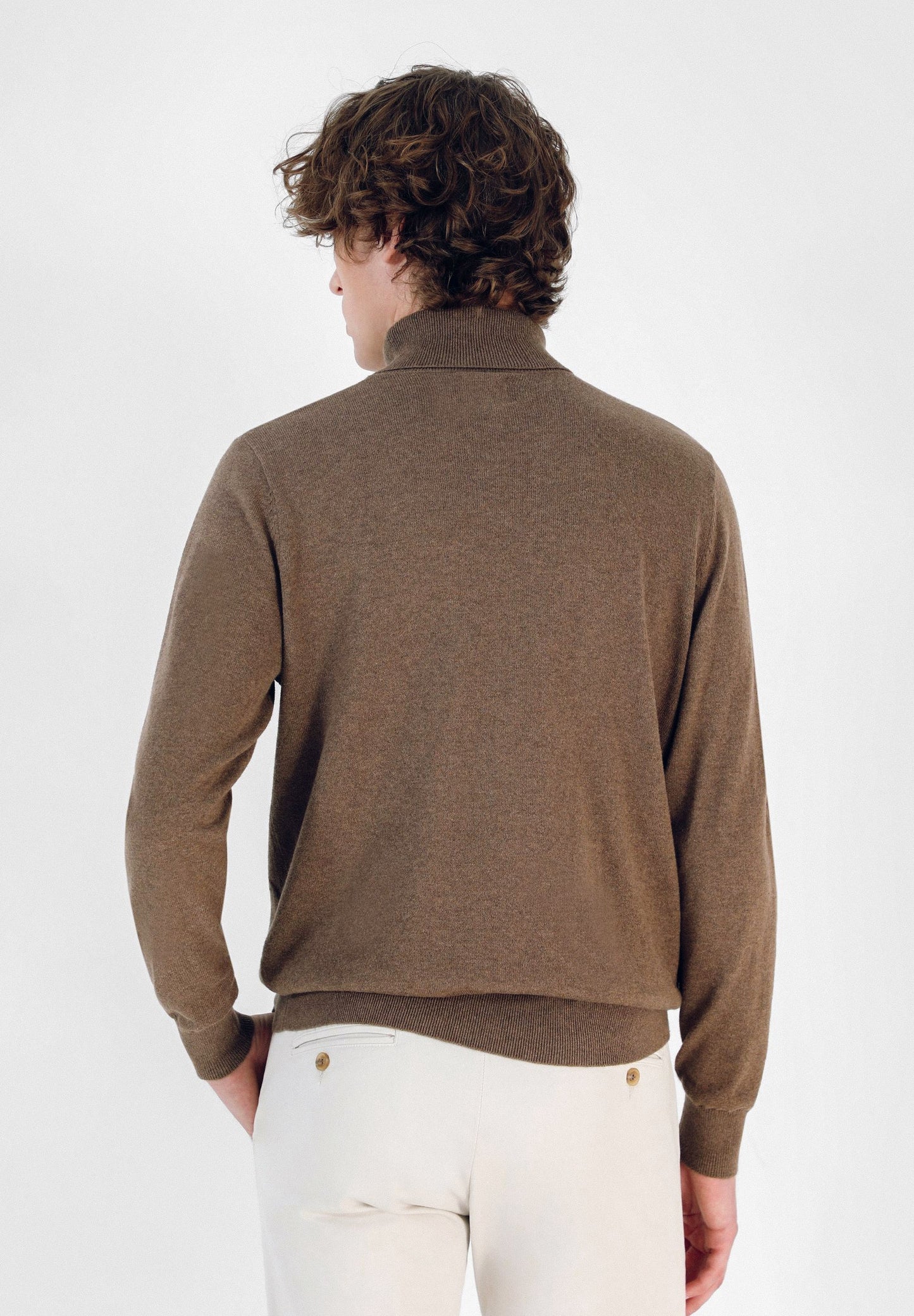 JERSEY CUELLO VUELTO