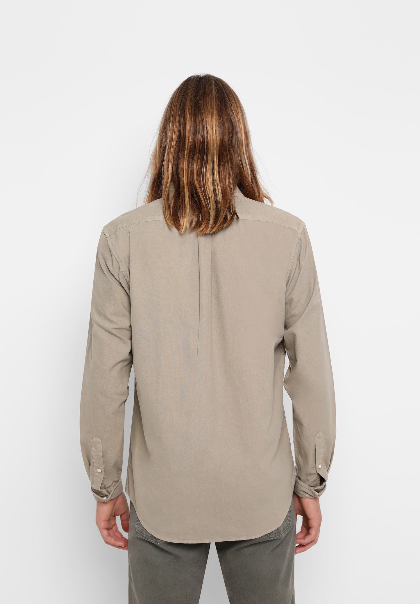 CAMISA CUELLO BOTONES