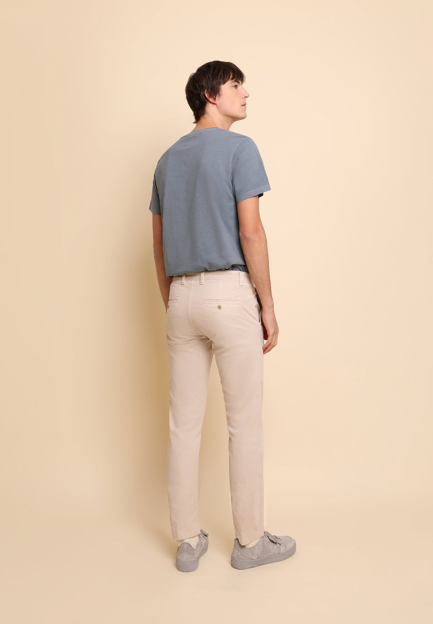 PANTALÓN CHINO CASUAL