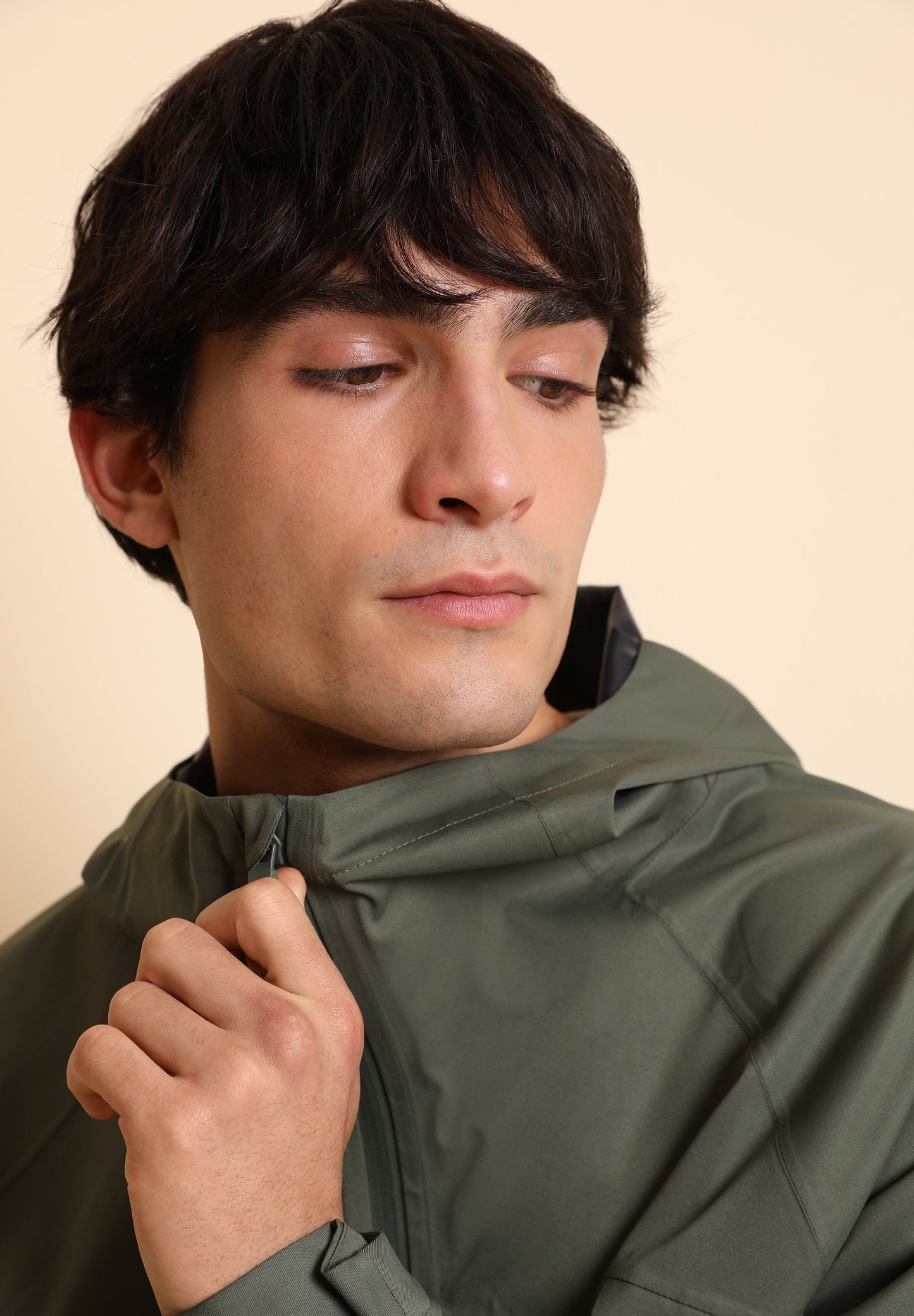 CHAQUETA TÉCNICA CORTAVIENTO
