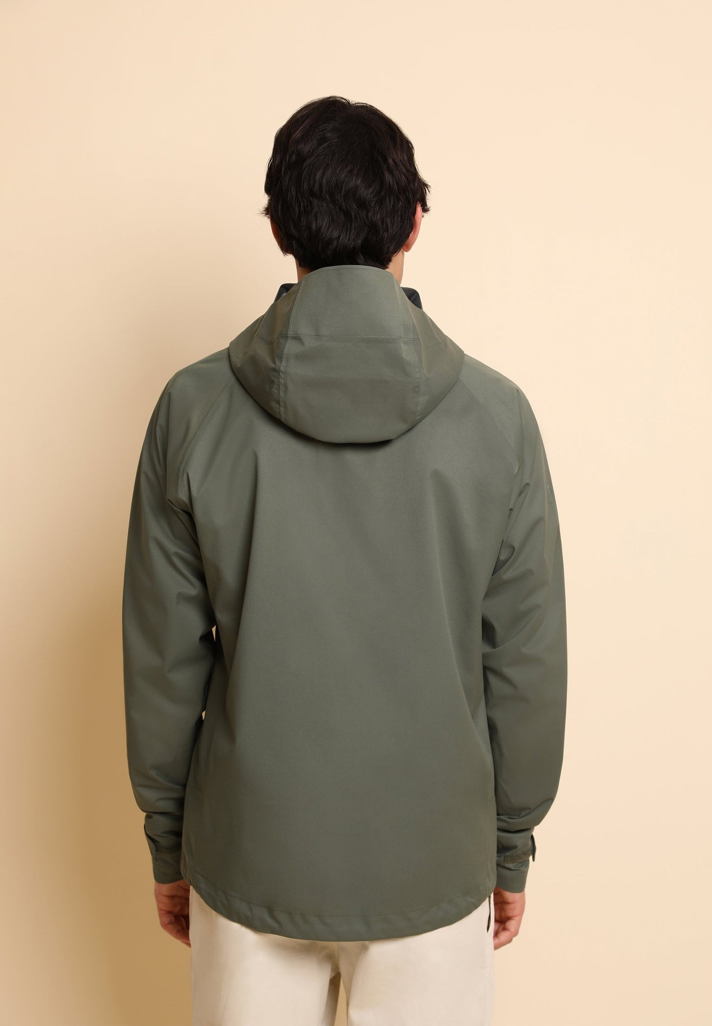 CHAQUETA TÉCNICA CORTAVIENTO
