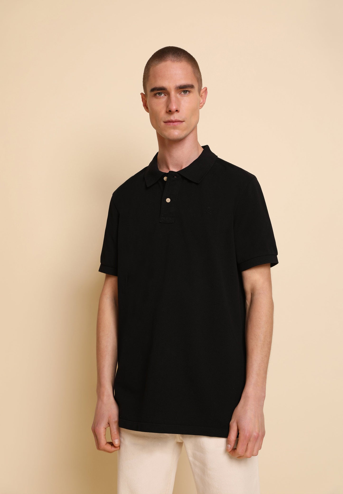 POLO BÁSICO CALAVERA