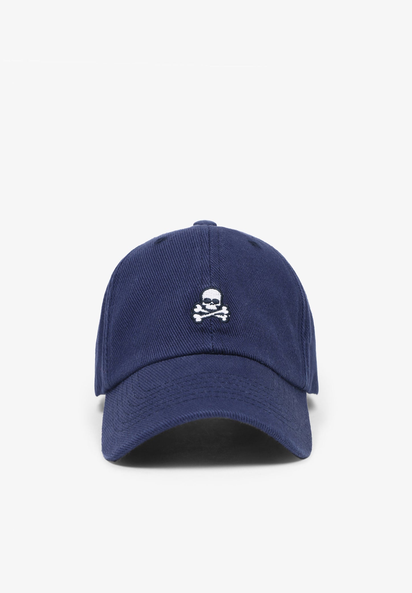 GORRA CALAVERA BORDADA