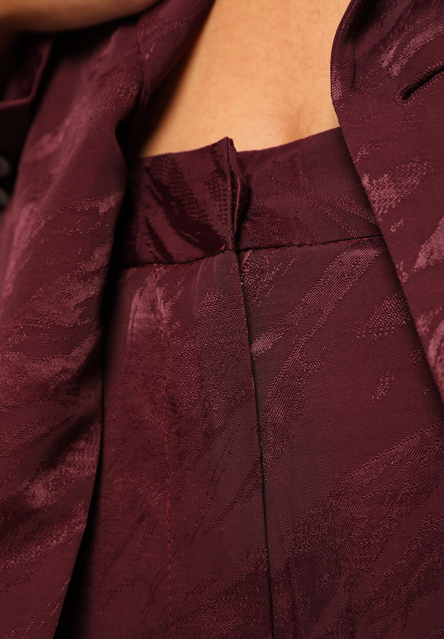 PANTALÓN JACQUARD RECTO