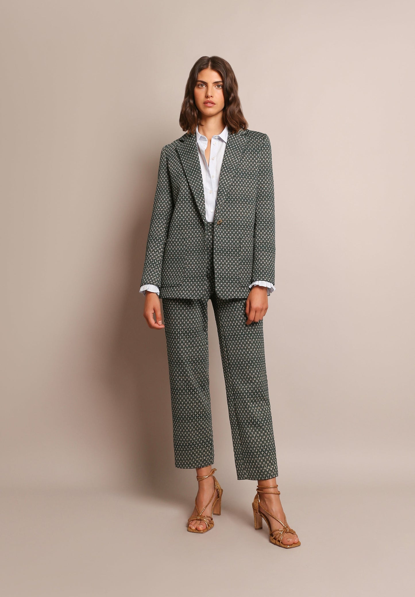BLAZER JACQUARD DETALLES METALIZADOS