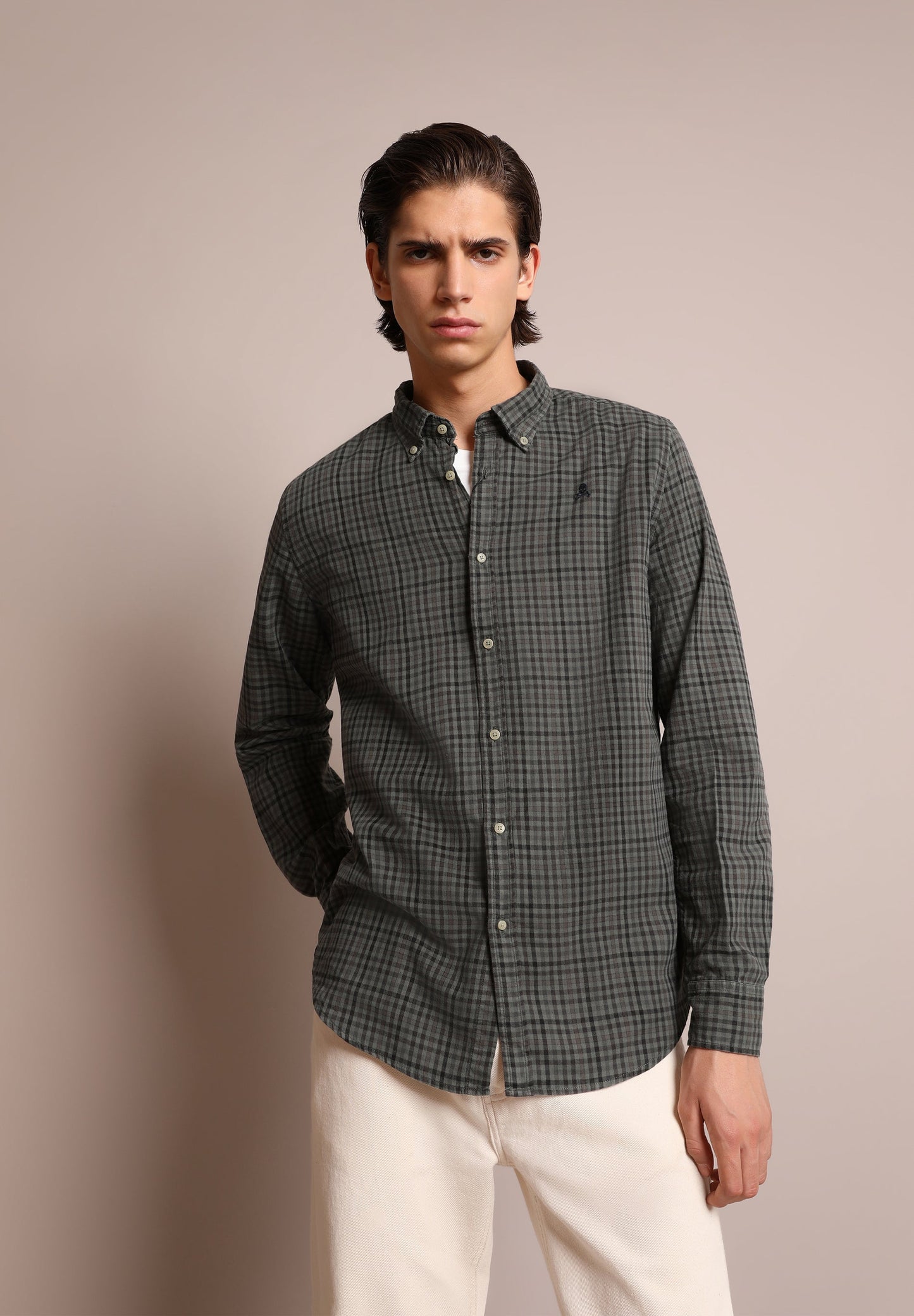 CAMISA CUADROS CON CUELLO BOTONES
