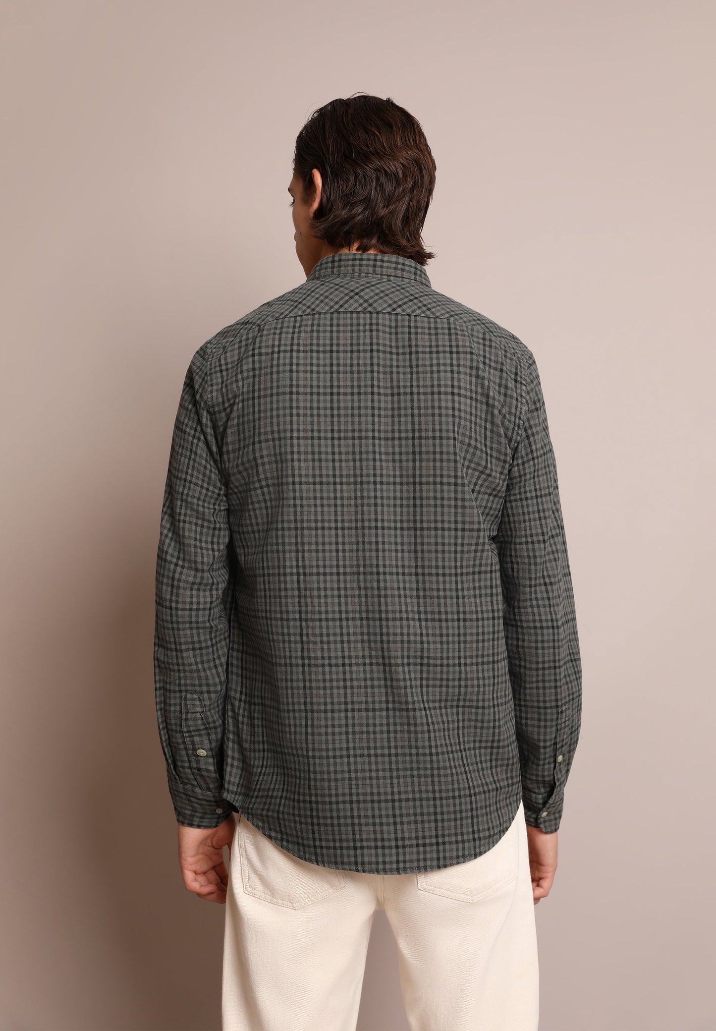 CAMISA CUADROS CON CUELLO BOTONES