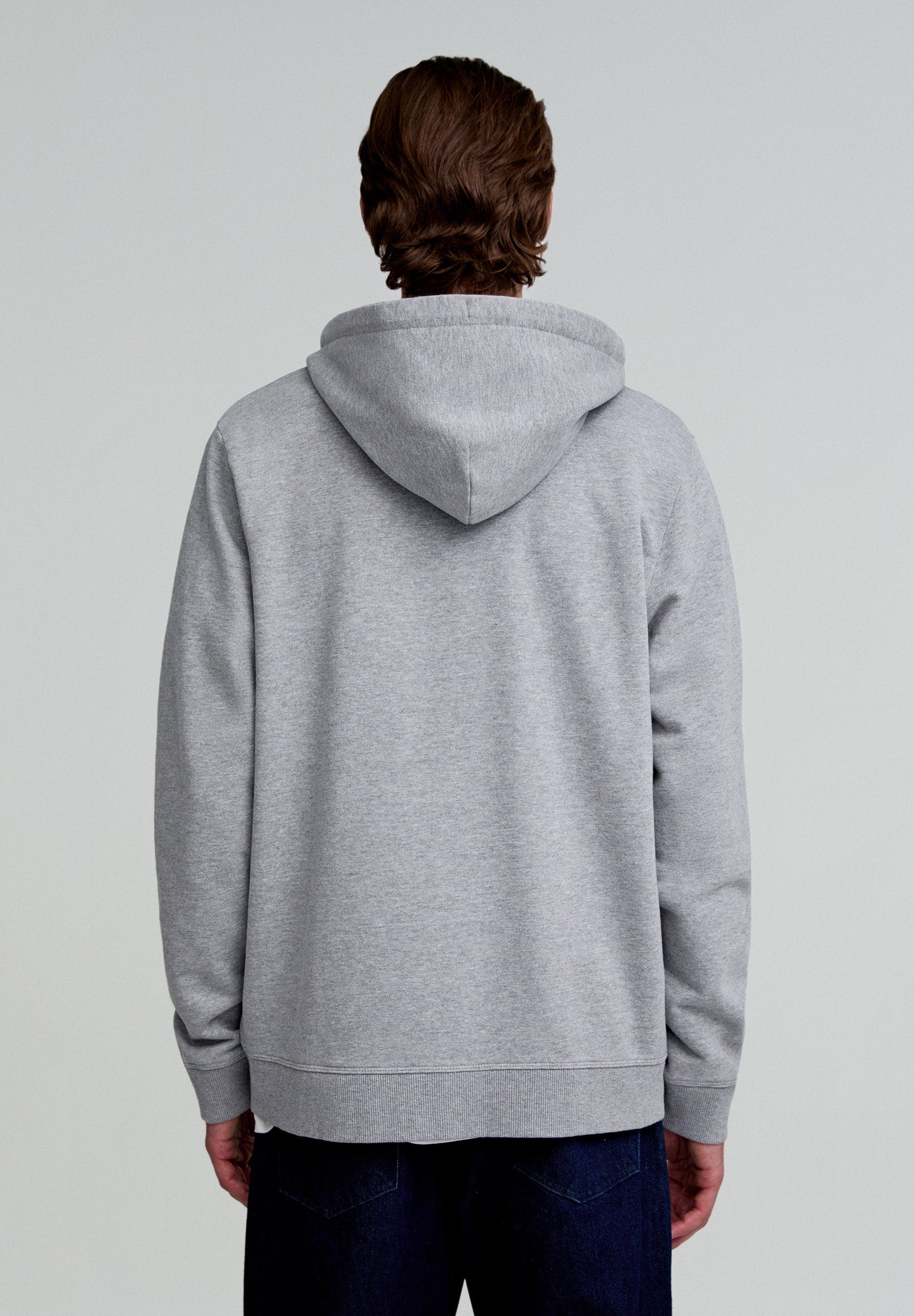 SUDADERA CAPUCHA BORDADA CONTRASTE