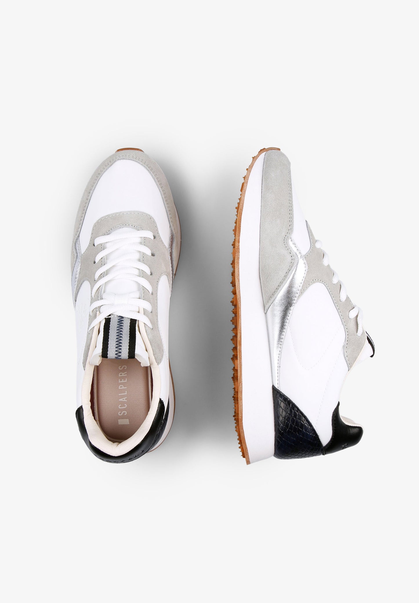 SNEAKERS METALIZADA SUELA PRONUNCIADA