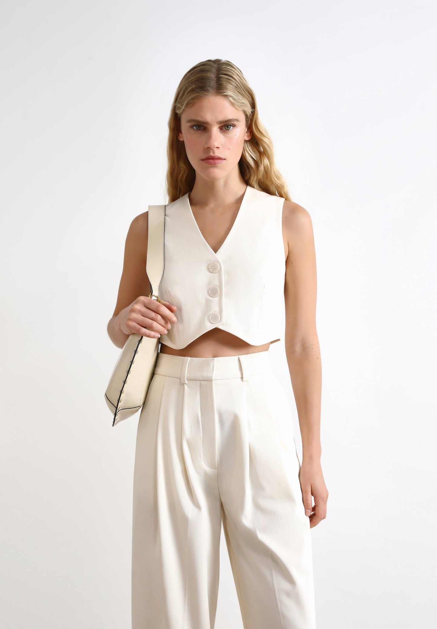 CHALECO CROPPED