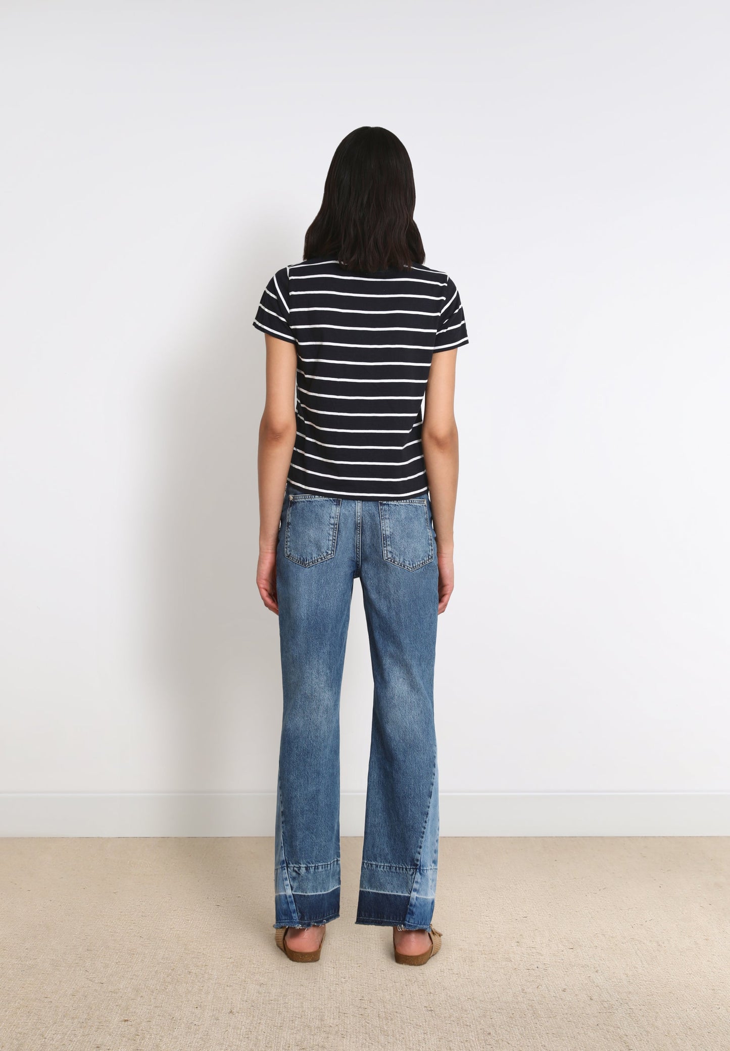 JEANS FLARE BAJO PATCH