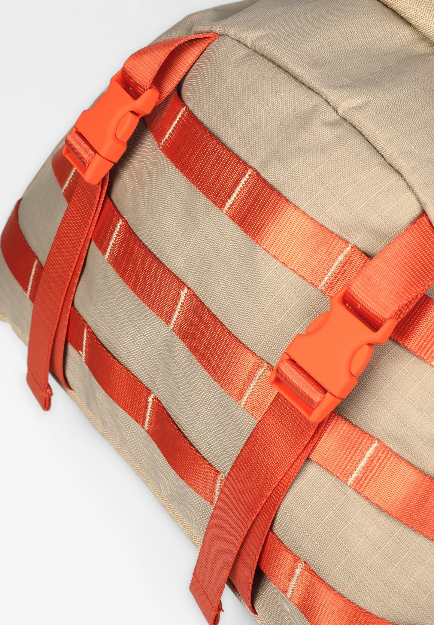 MOCHILA OUTDOOR