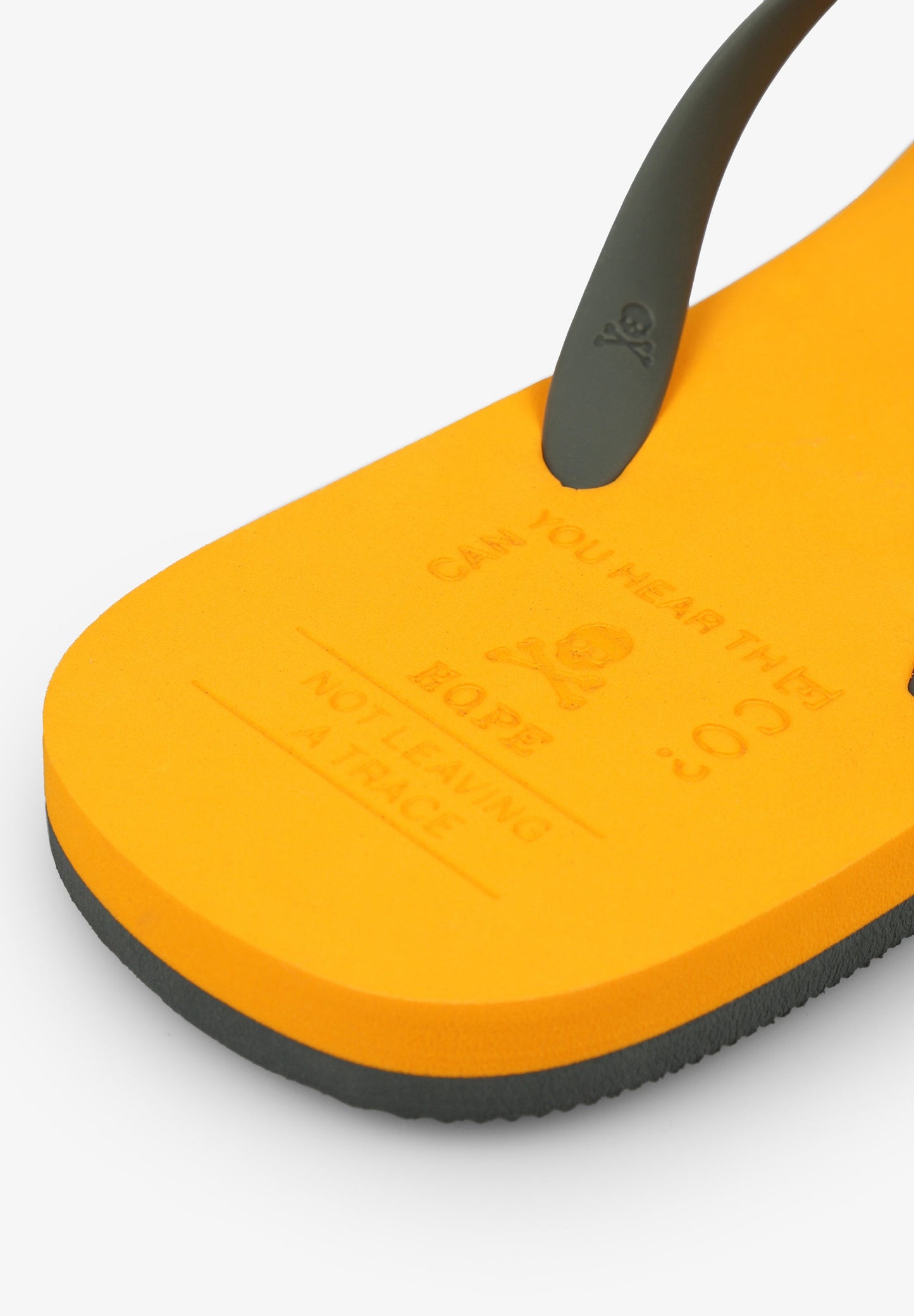 BICOLOR FLIP FLOPS