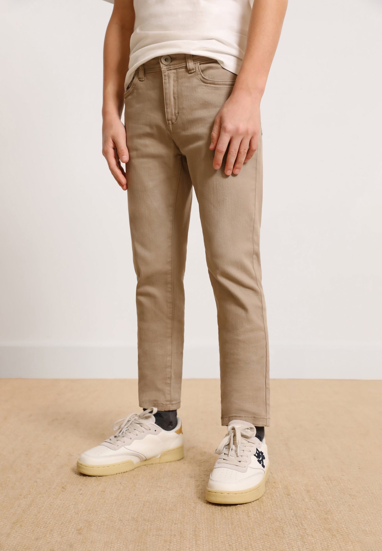 PANTALÓN CINCO BOLSILLOS