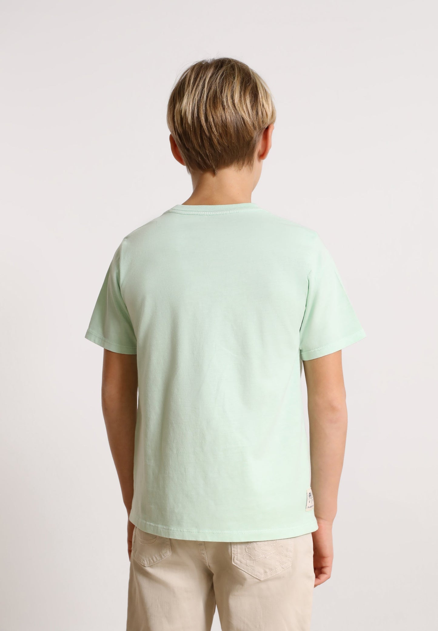 CAMISETA CALAVERA HOJAS