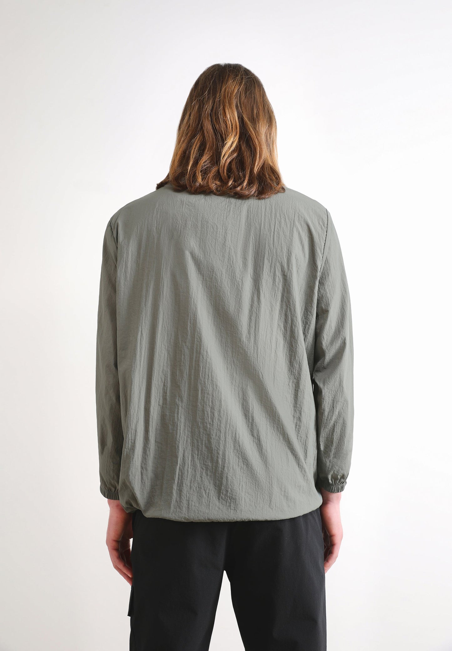 SUDADERA LIGERA TÉCNICA