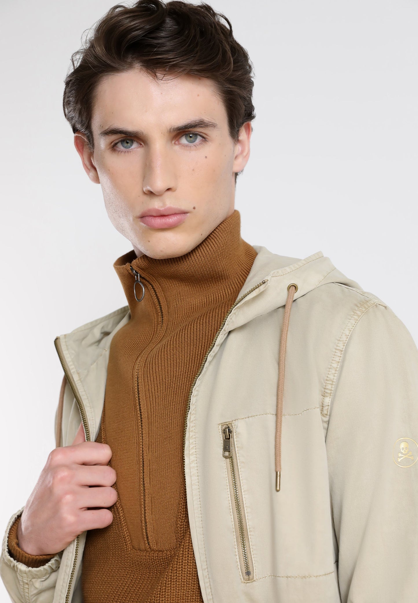 CHAQUETA BOLSILLOS MULTIPLES