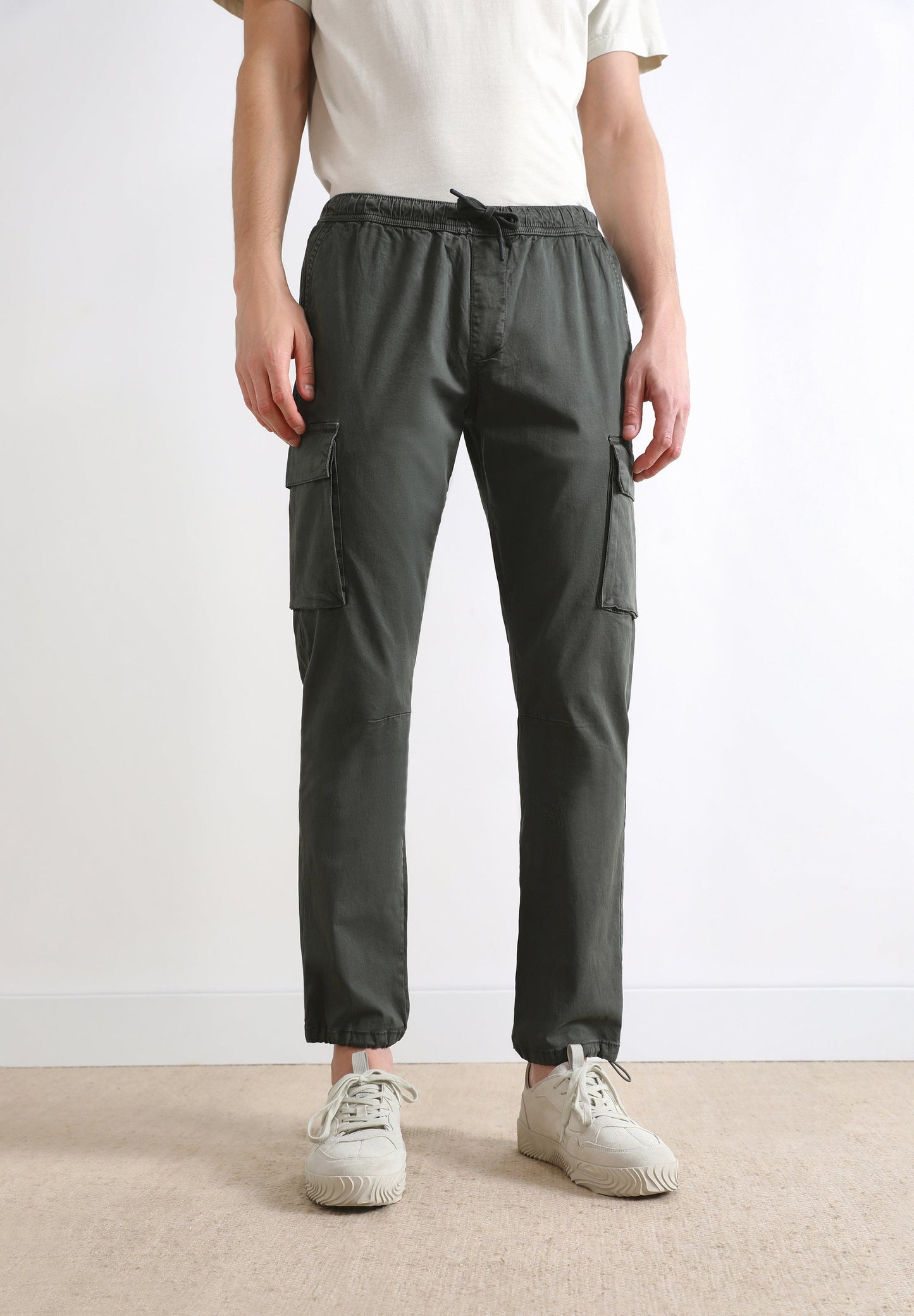 PANTALÓN CARGO JOGGER