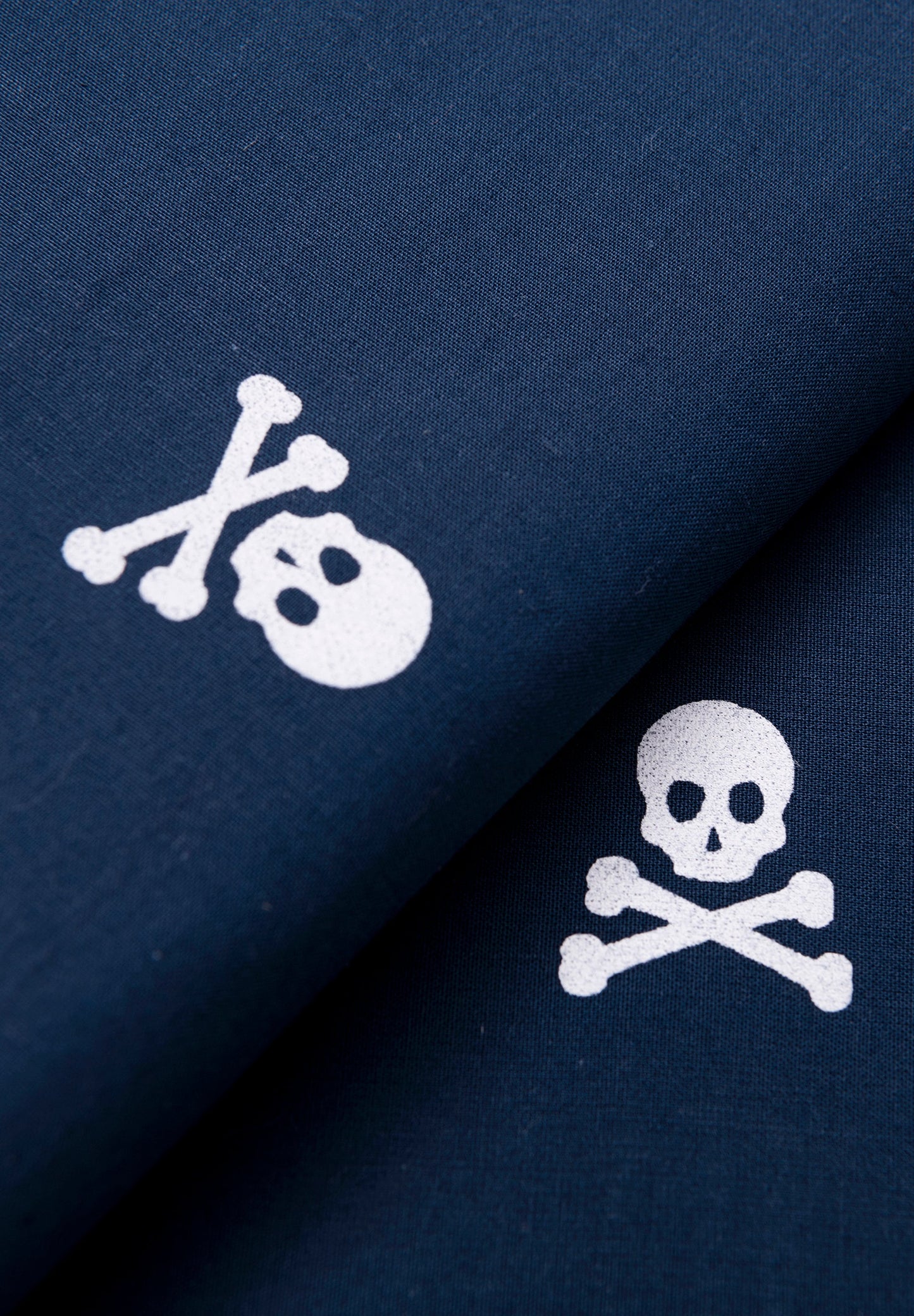 CAMA 180 CM | SET FUNDA NÓRDICA Y ALMOHADAS CALAVERAS