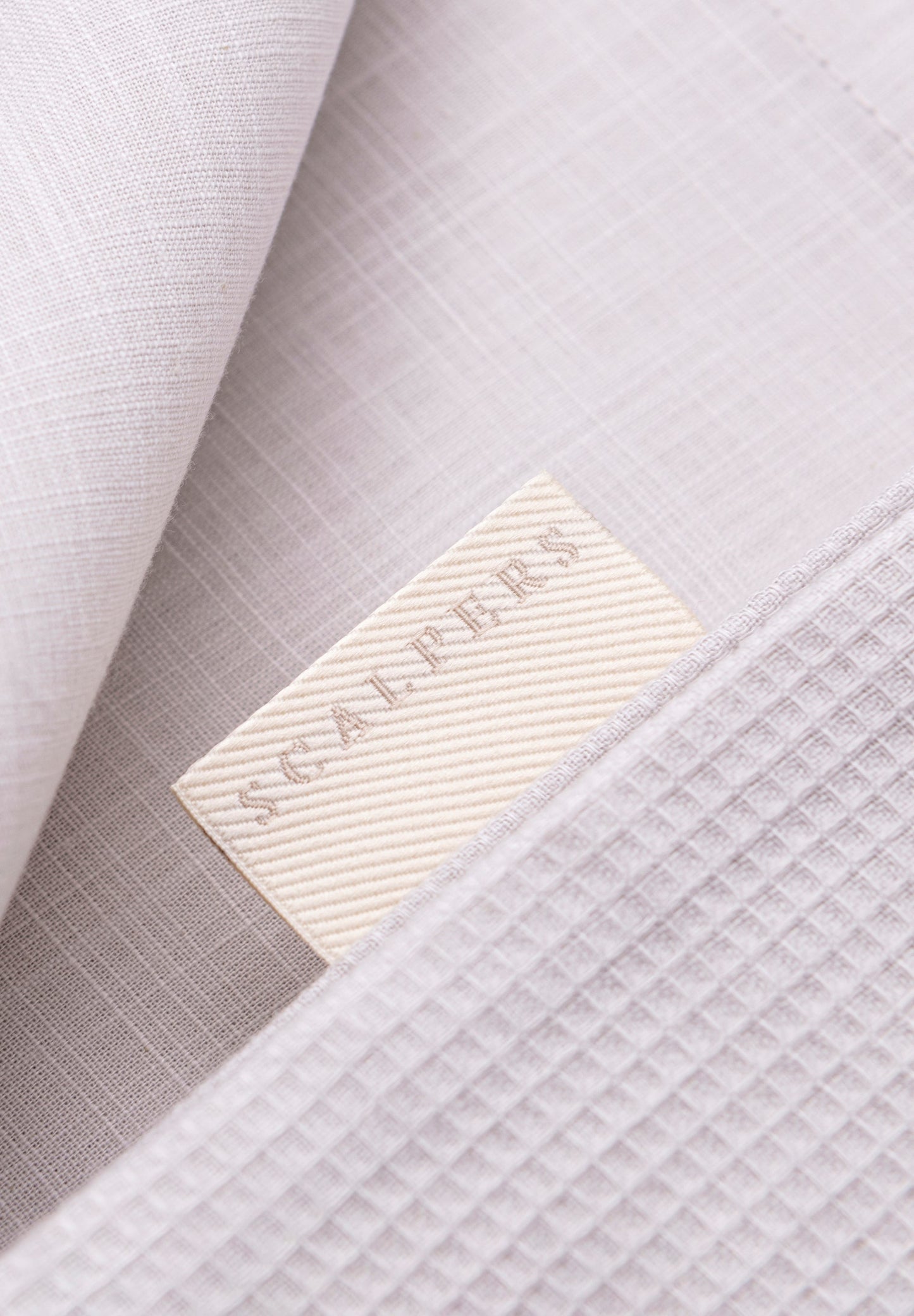 CAMA 180 CM | FUNDA NÓRDICA Y ALMOHADAS WAFFLE