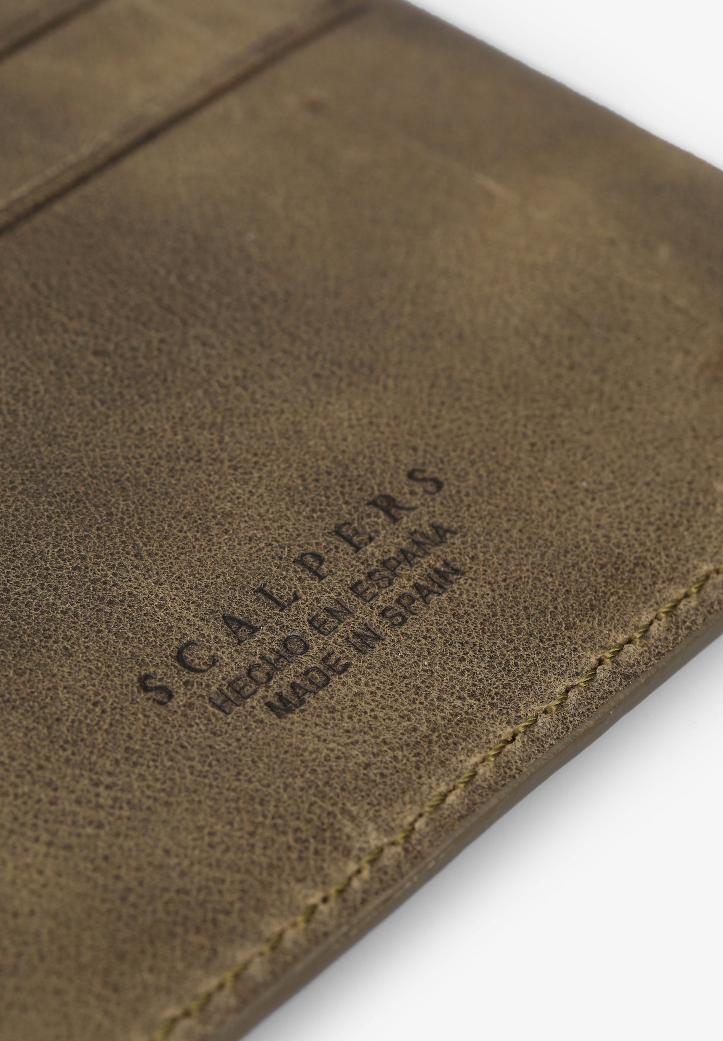 CARTERA PIEL GASTADA