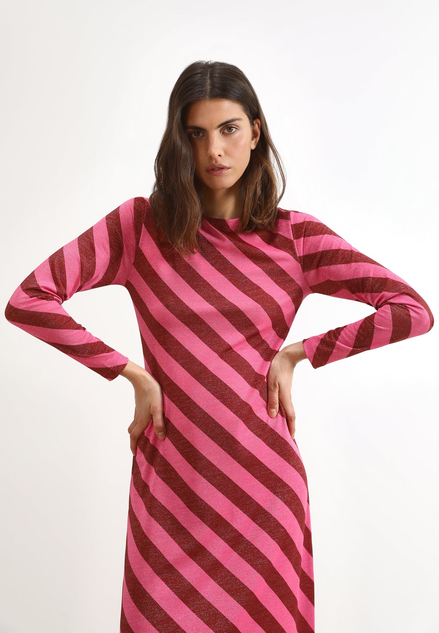 VESTIDO MIDI RAYAS