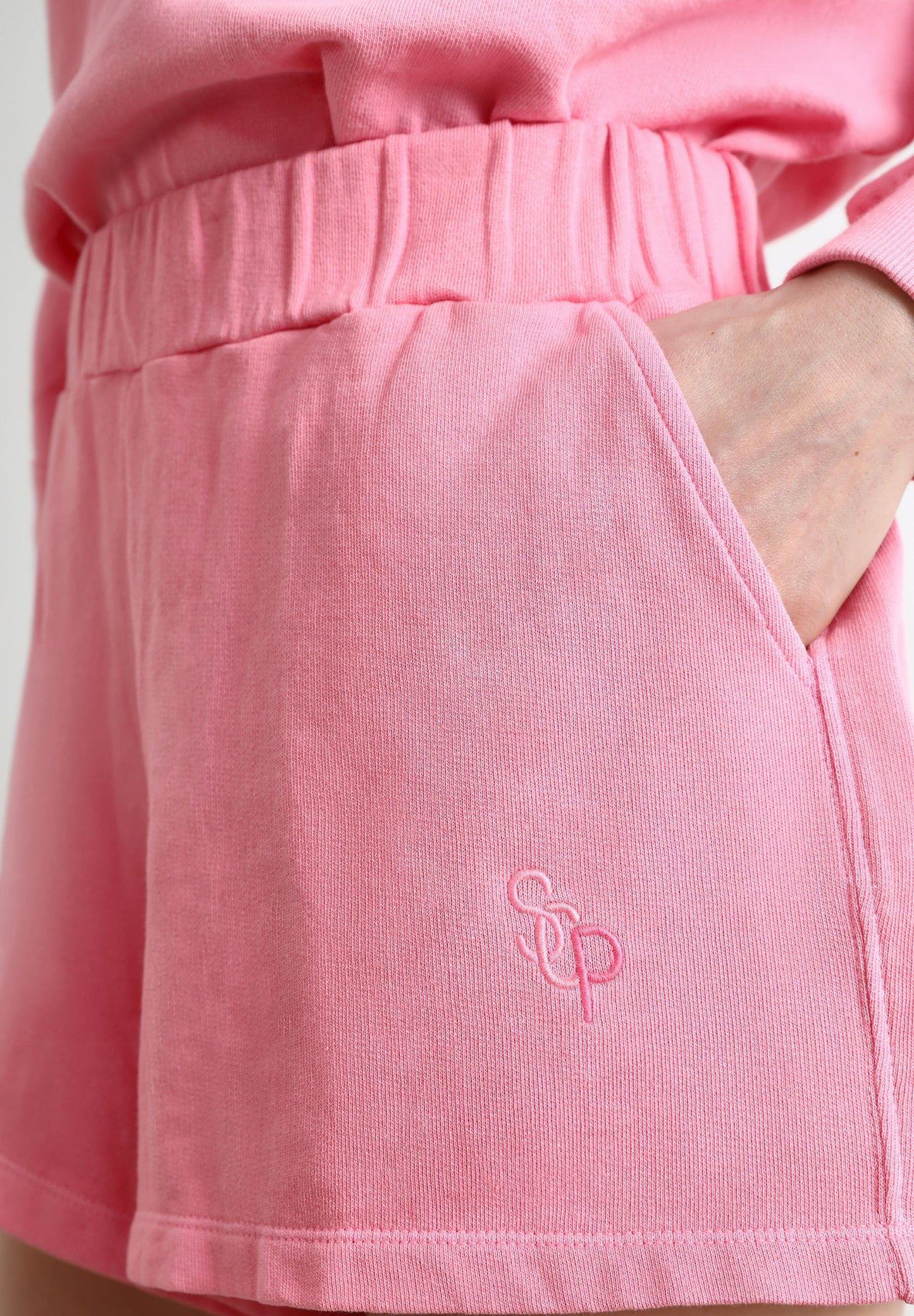 SHORTS FELPA