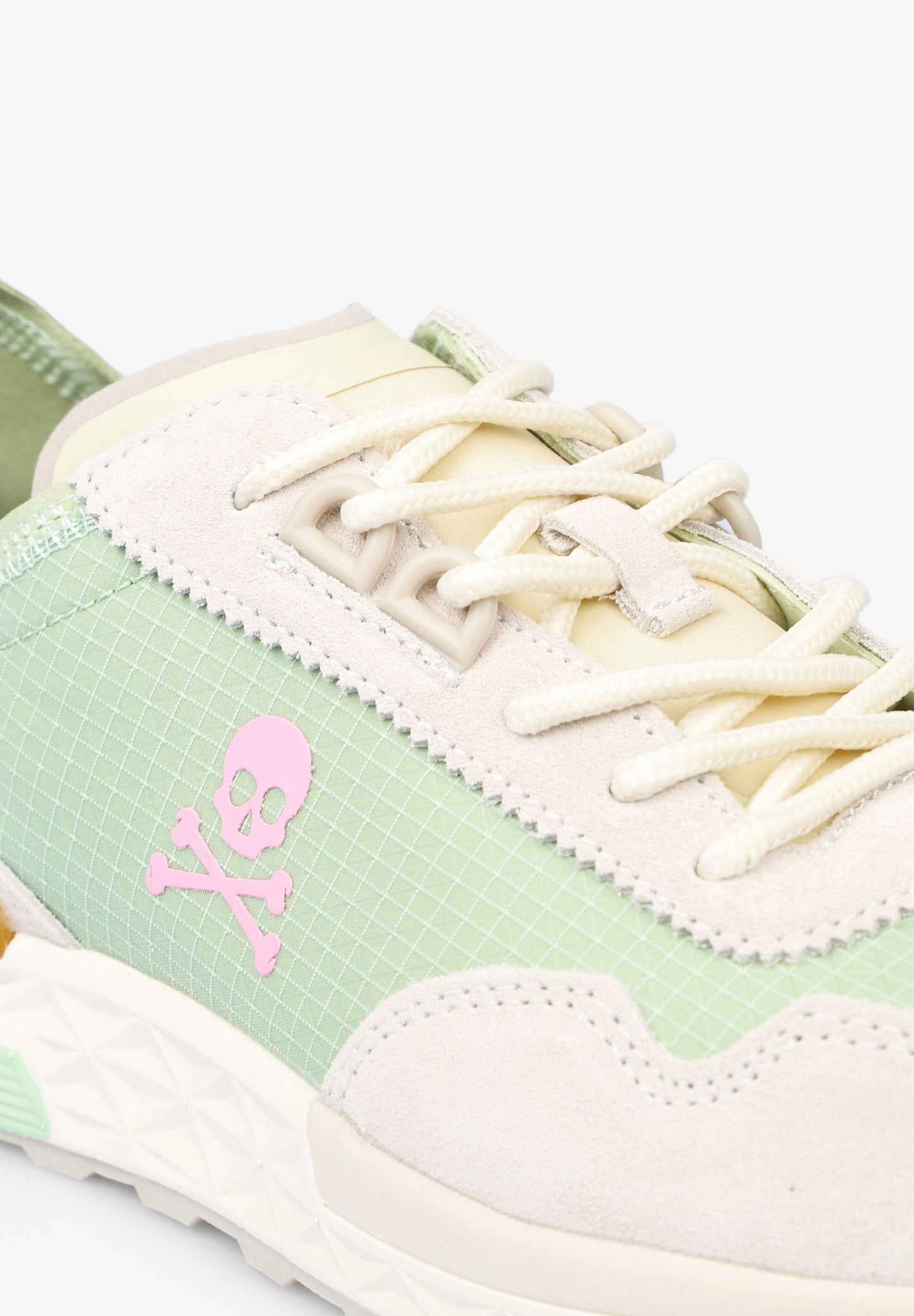 MOON SNEAKER