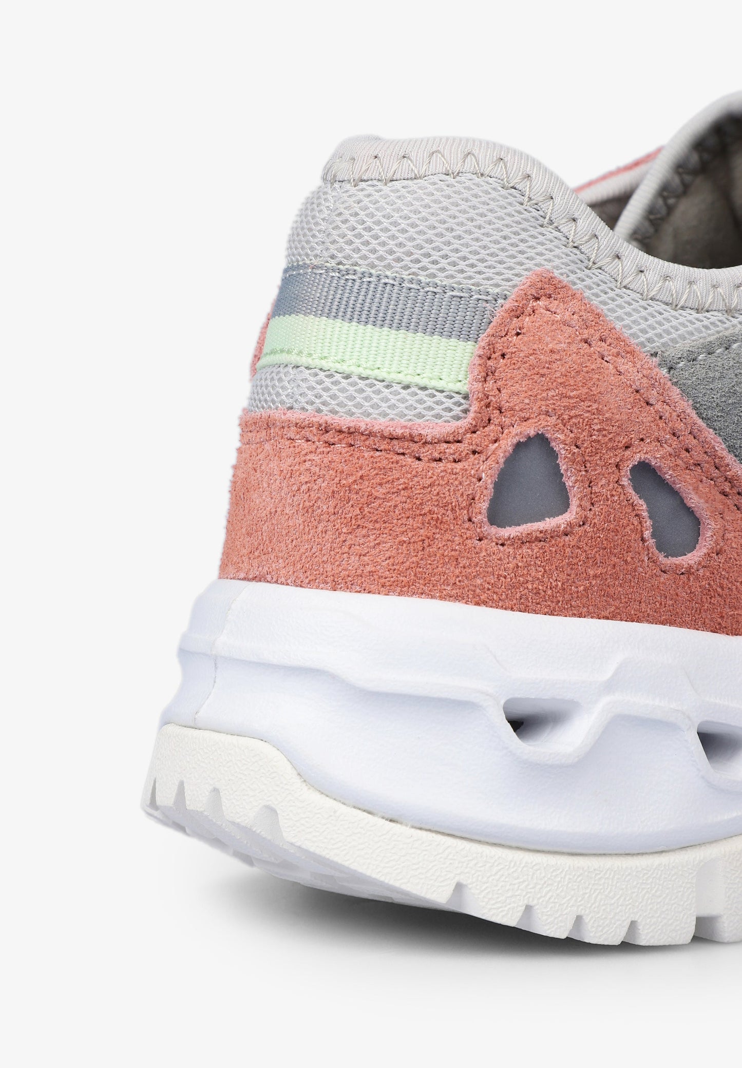 CORE WOMAN SNEAKER