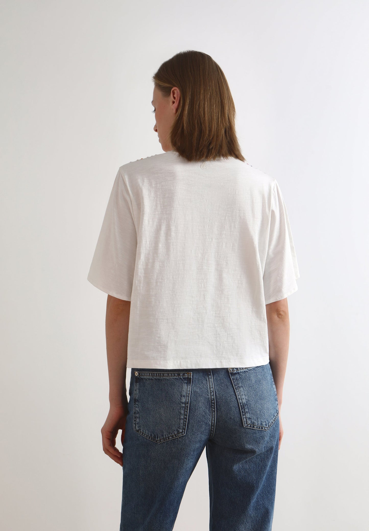 ETNIC EMB TEE