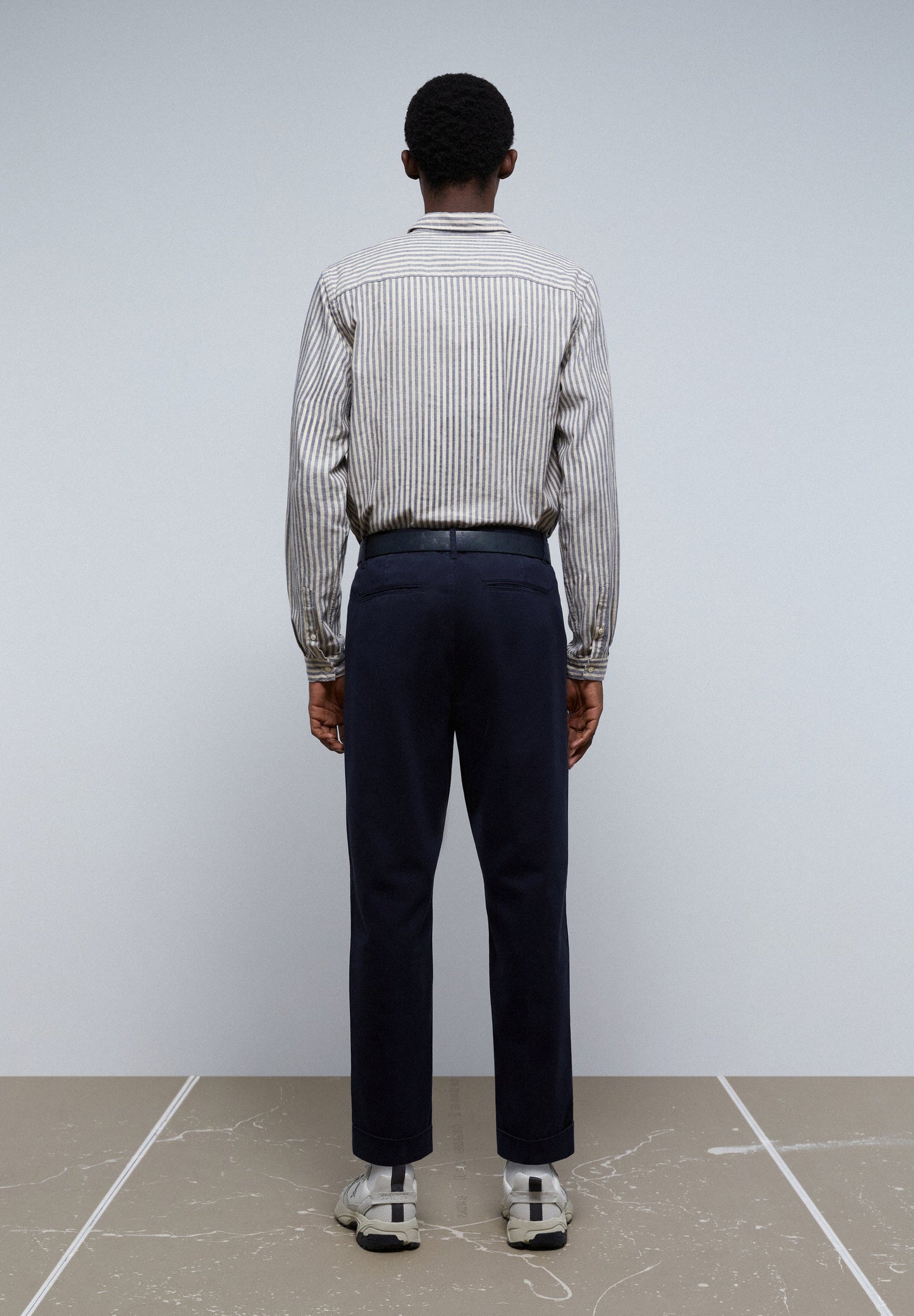 PANTALÓN CHINO PREMIUM PINZAS