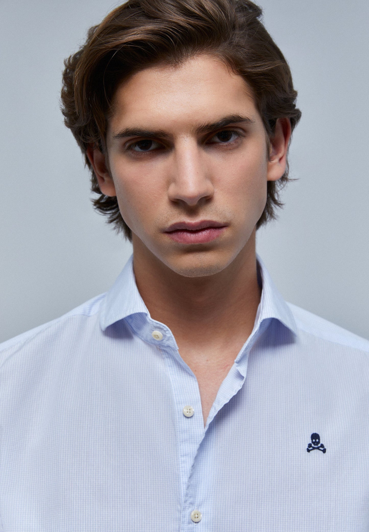 CAMISA CALAVERA CONTRASTE