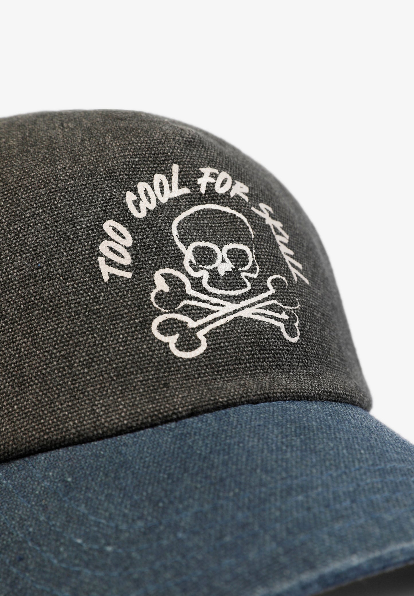 GORRA BICOLOR CALAVERA