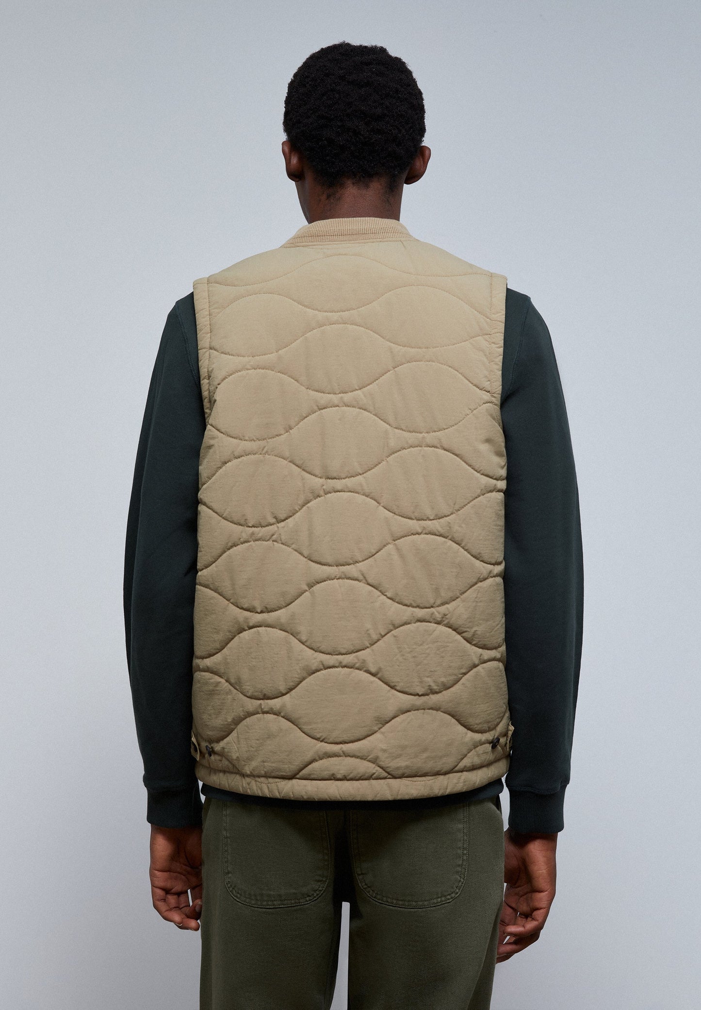 CHALECO ACOLCHADO CUELLO RIB