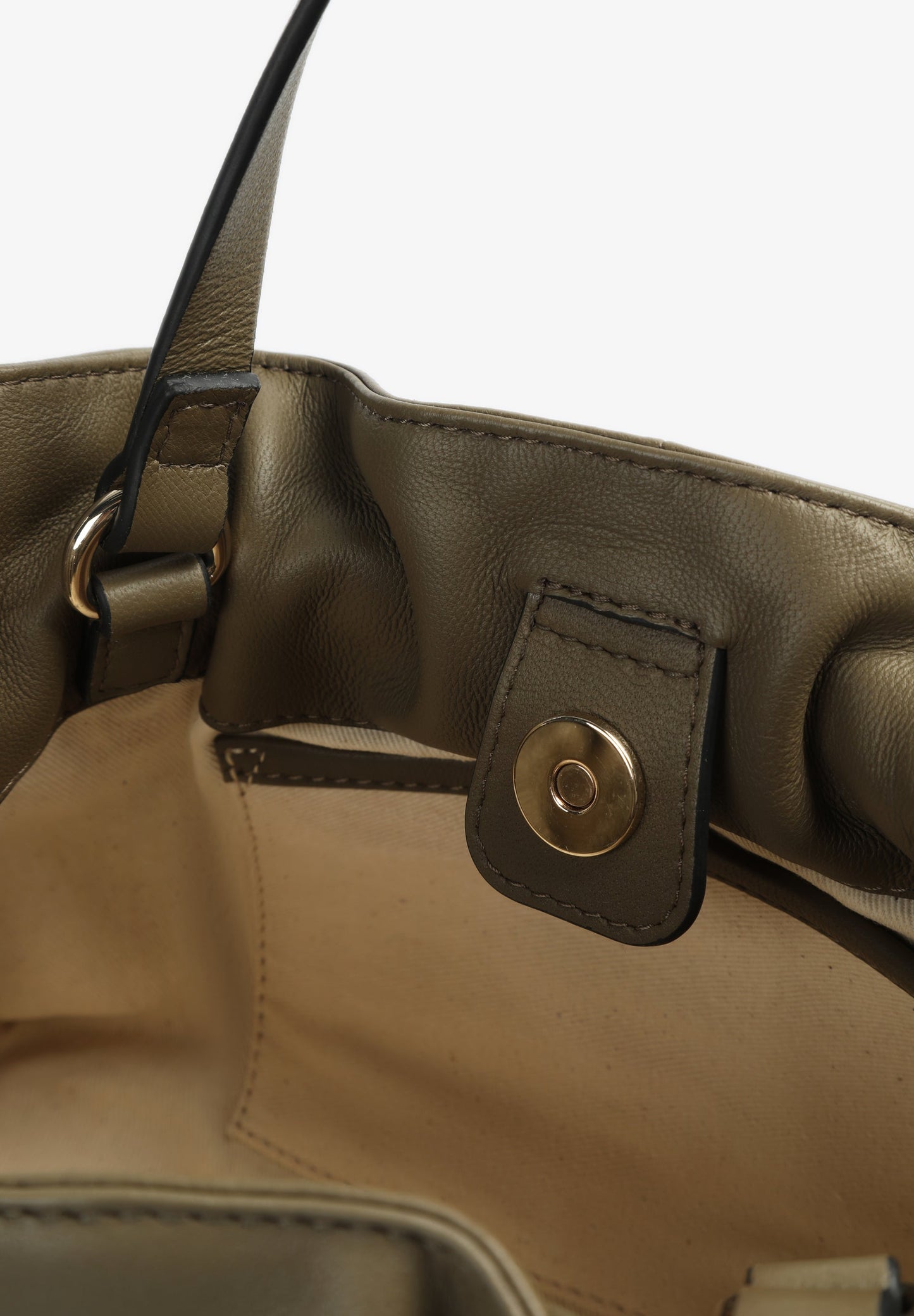 BOLSO PIEL DETALLE FRUNCES