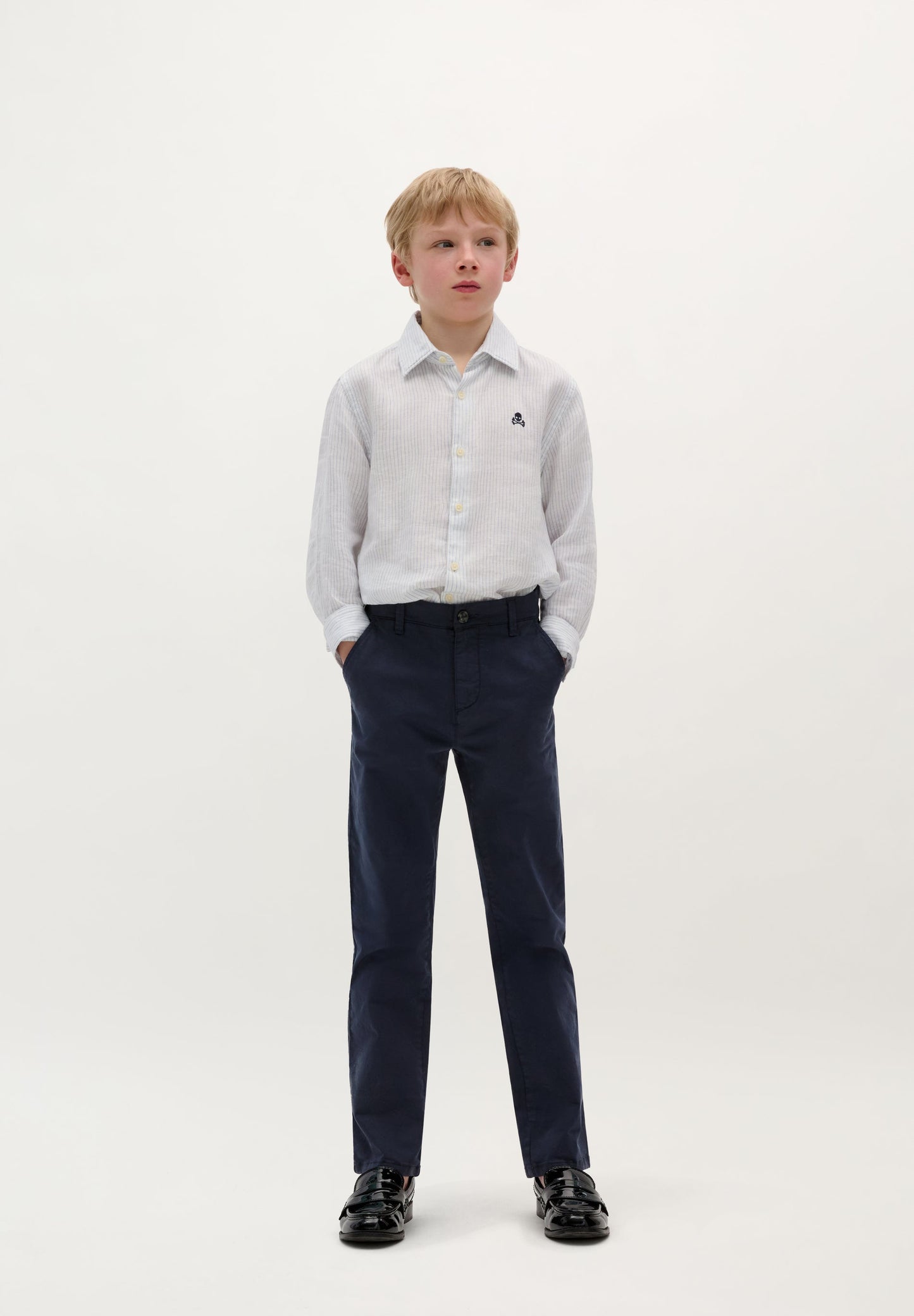 PANTALÓN CHINO SLIM FIT