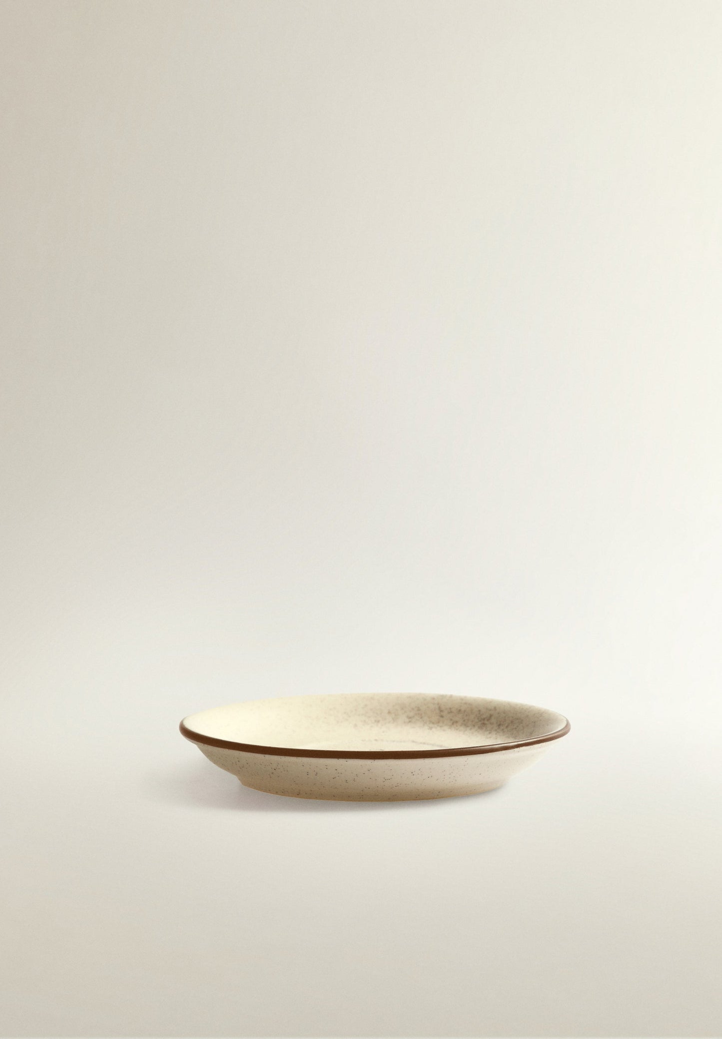 PLATO TAZA CAFÉ CERÁMICA FILO