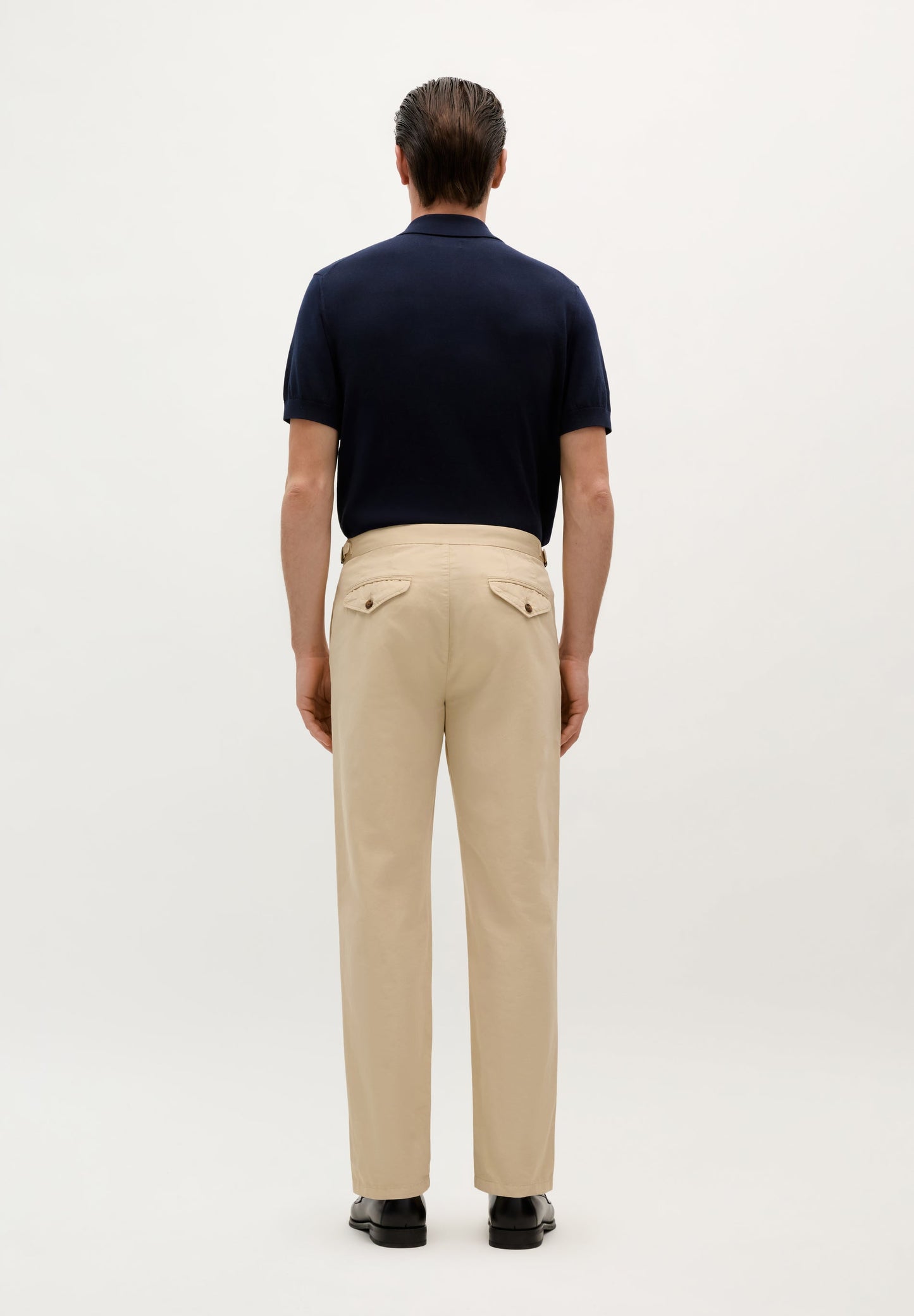 PANTALÓN CHINO PINZAS