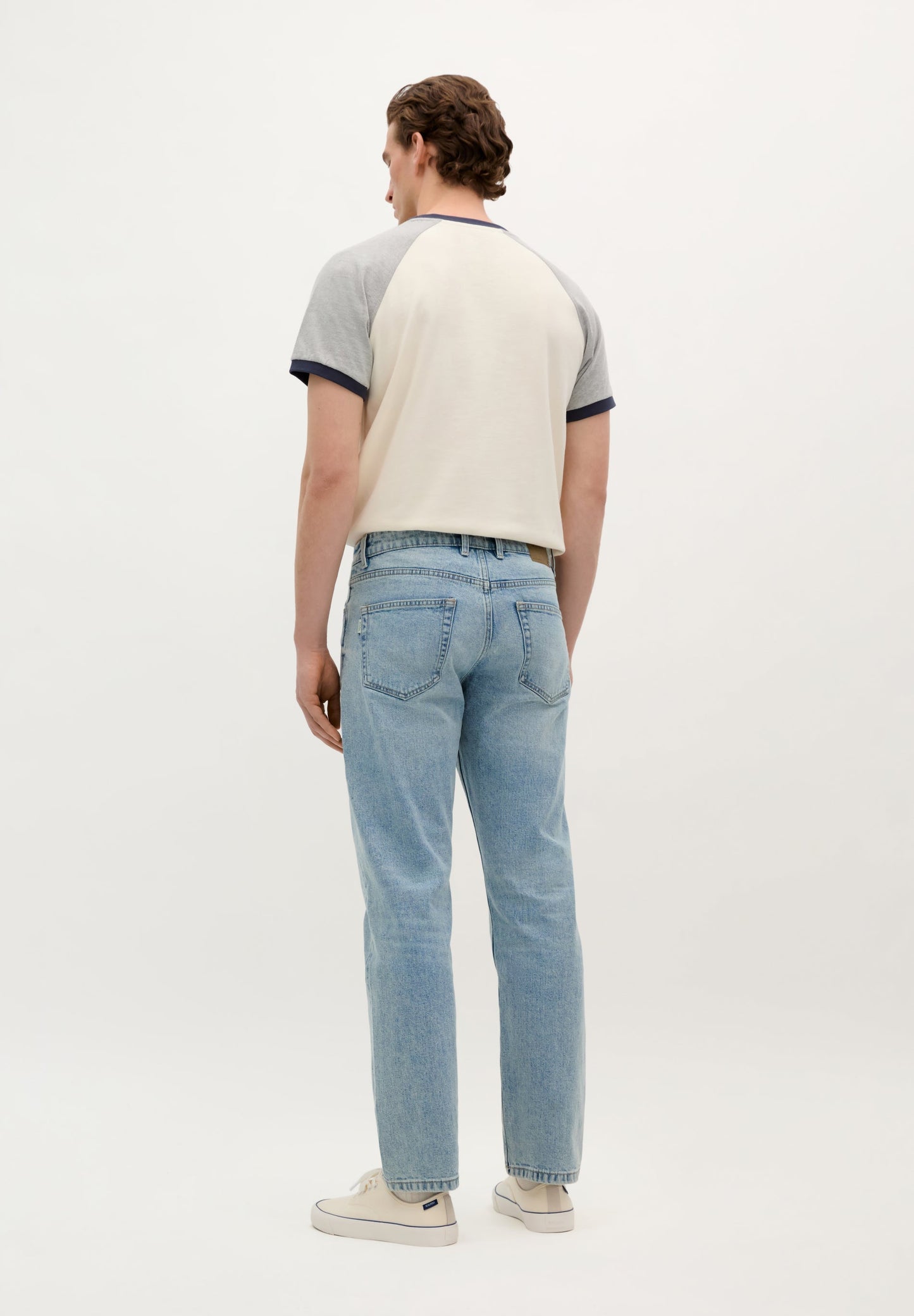 PANTALÓN VAQUERO REGULAR FIT