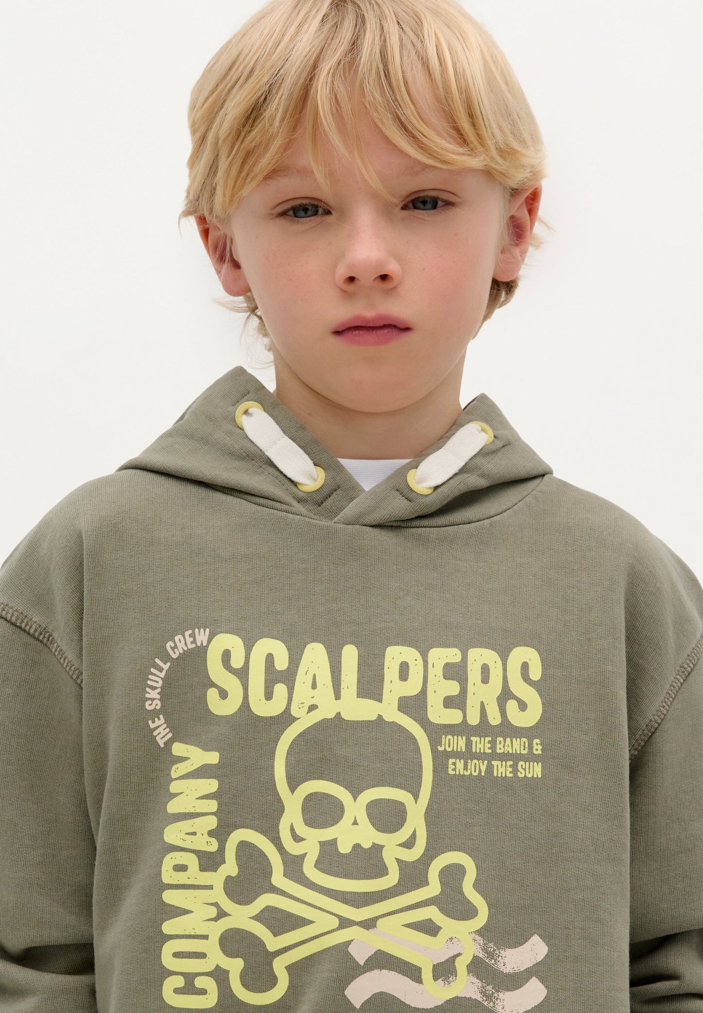 SUDADERA CAPUCHA PRINT DELANTERO