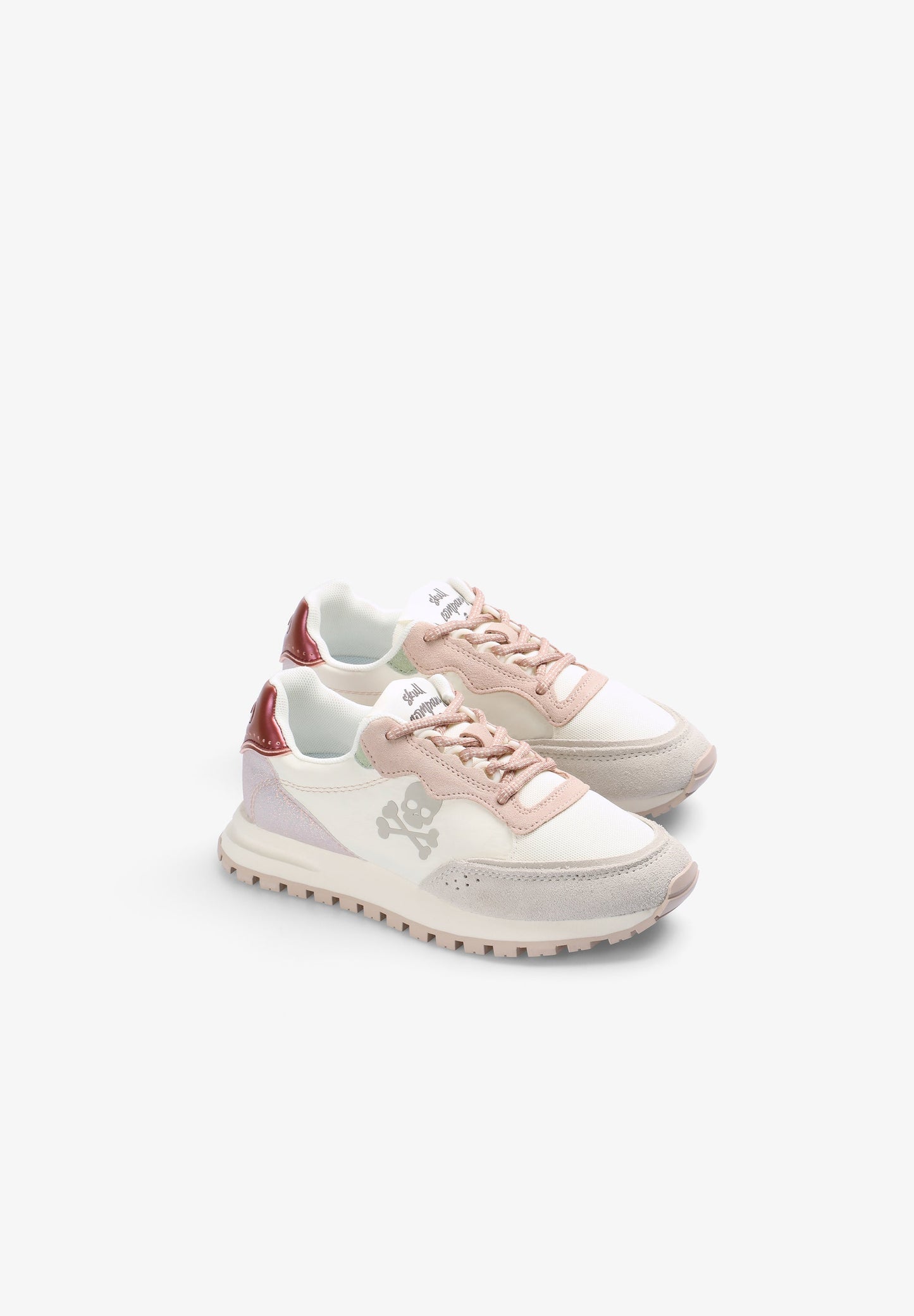 SNEAKERS CALAVERA SUELA PRONUNCIADA