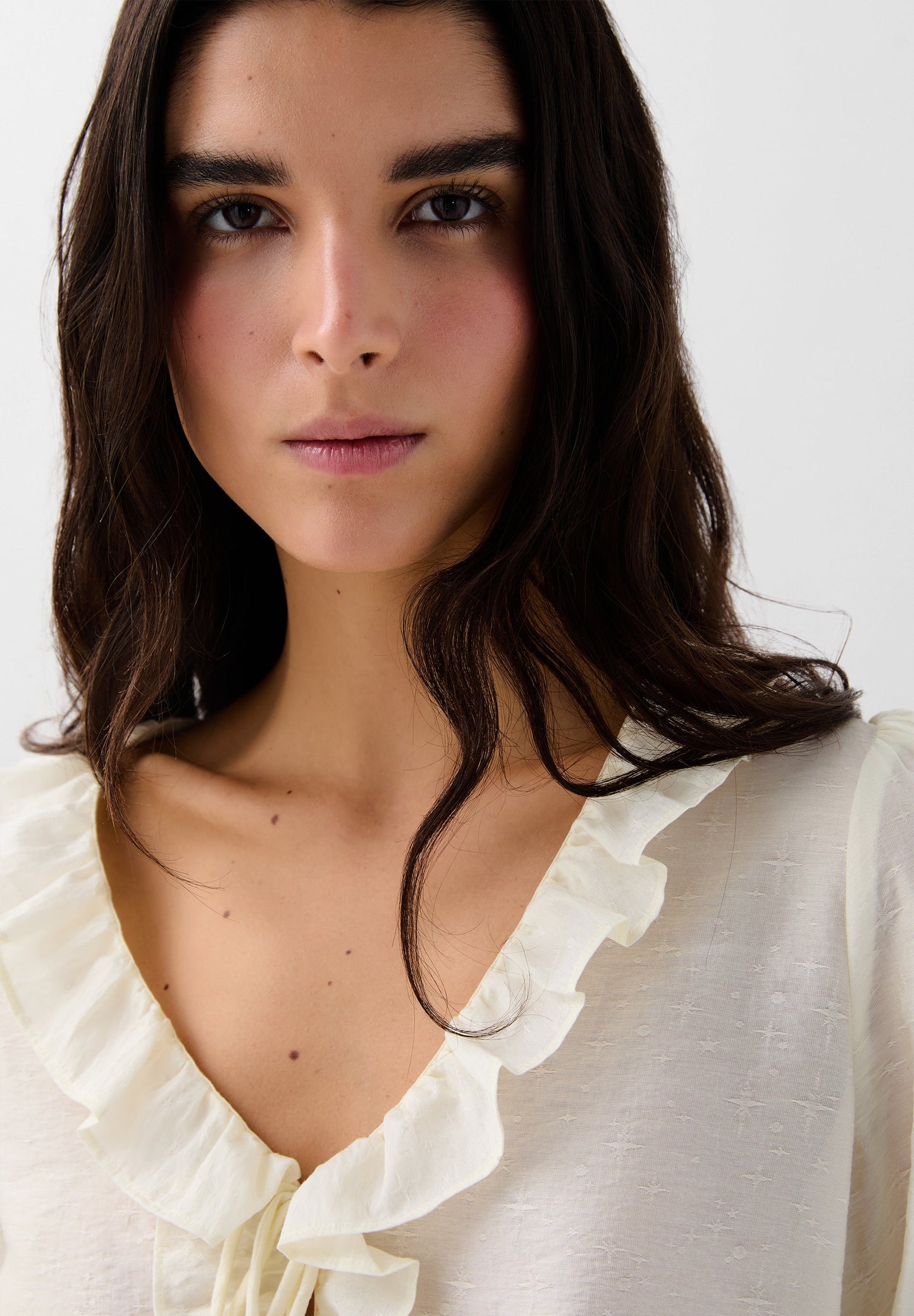 BLUSA VOLANTES FRUNCES