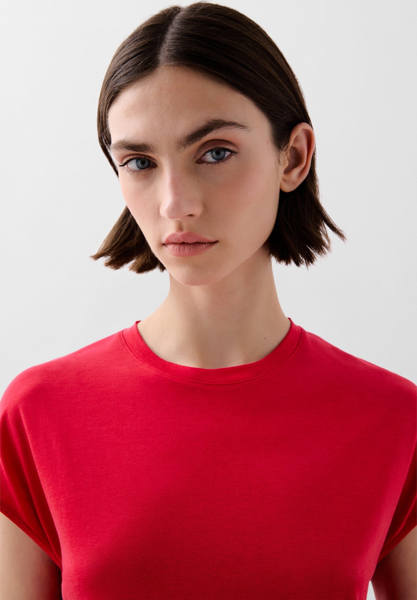 CAMISETA FRUNCES LATERALES