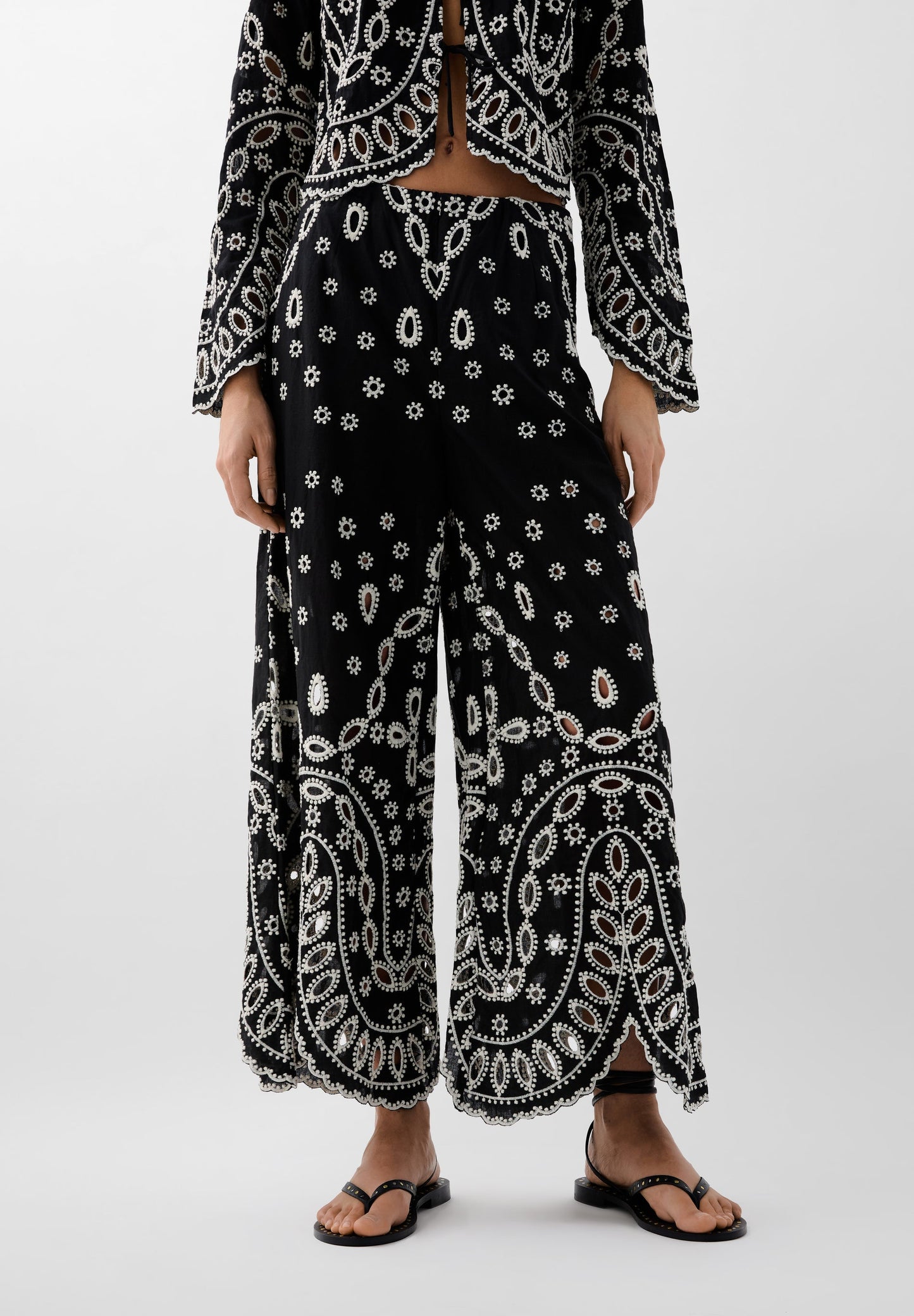 PANTALÓN BORDADO CULOTTE