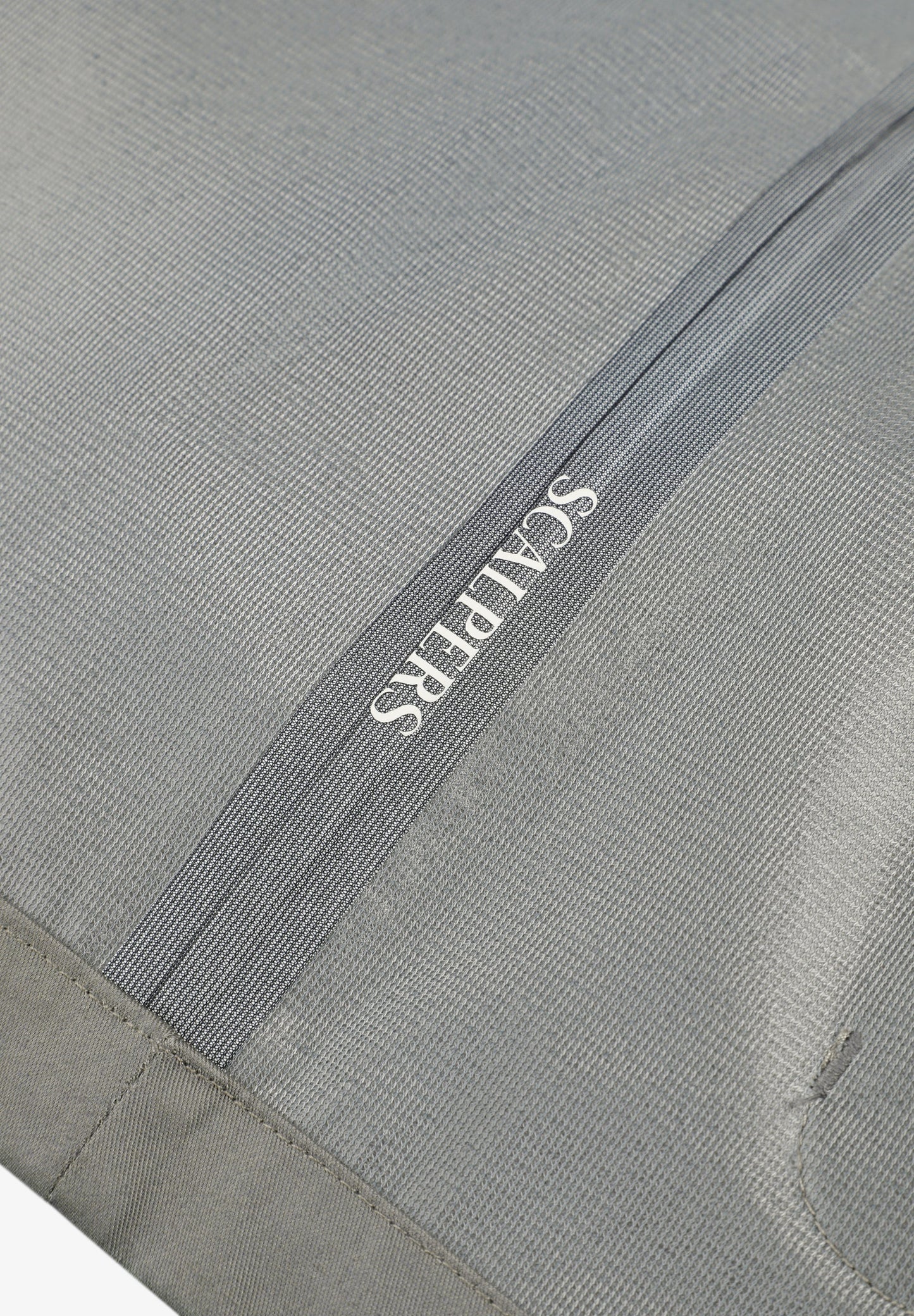 CHAQUETA IMPERMEABLE LOGO