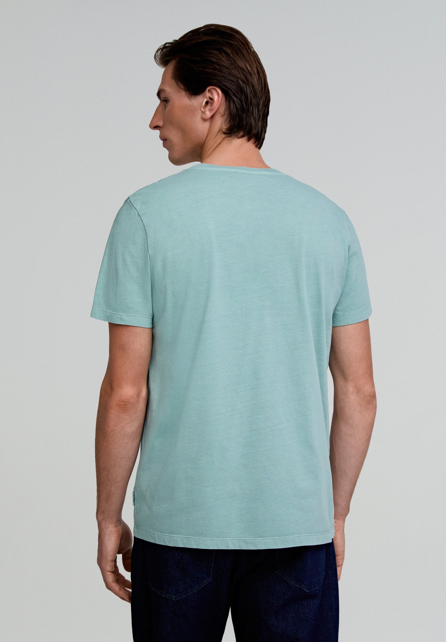 CAMISETA LAVADA CALAVERA BORDADA