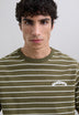 CAMISETA ESTAMPADA RAYAS LOGO